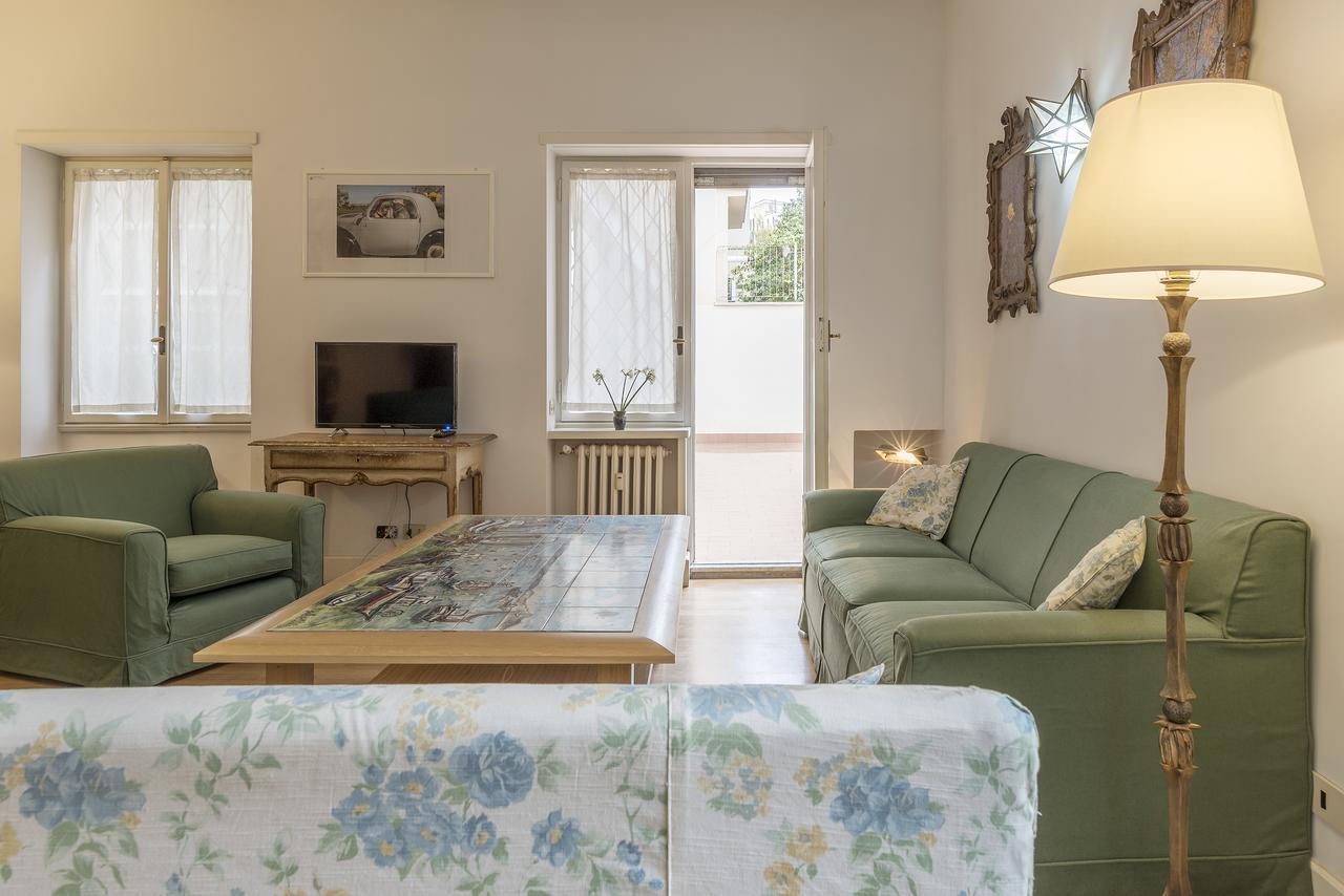 Micheli 4Pax Apartment With Terrace Rome Luaran gambar